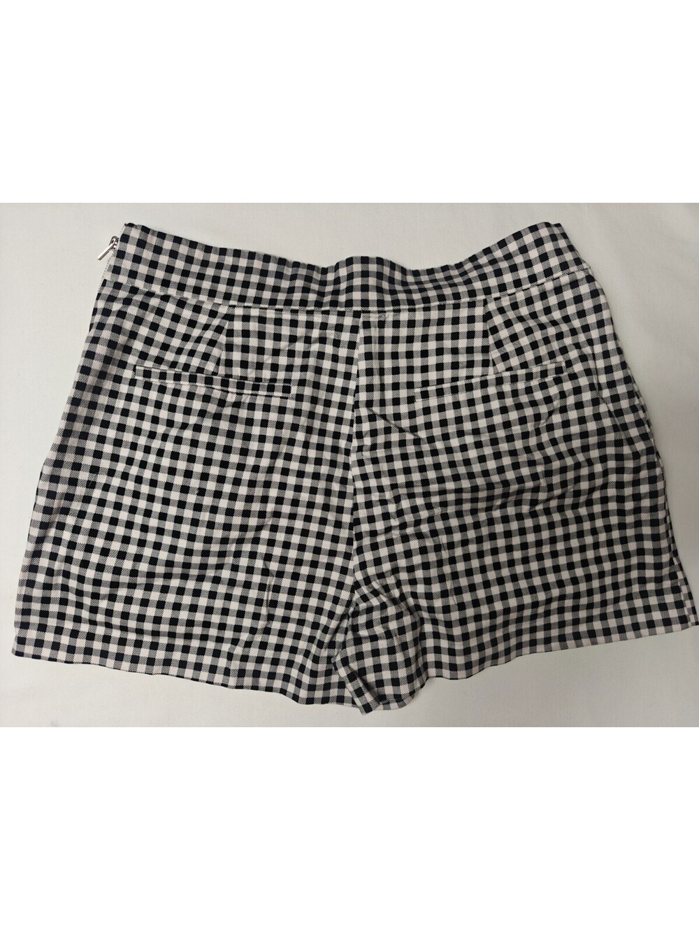 Forever 21 Ladies Black White Check Shorts Size L